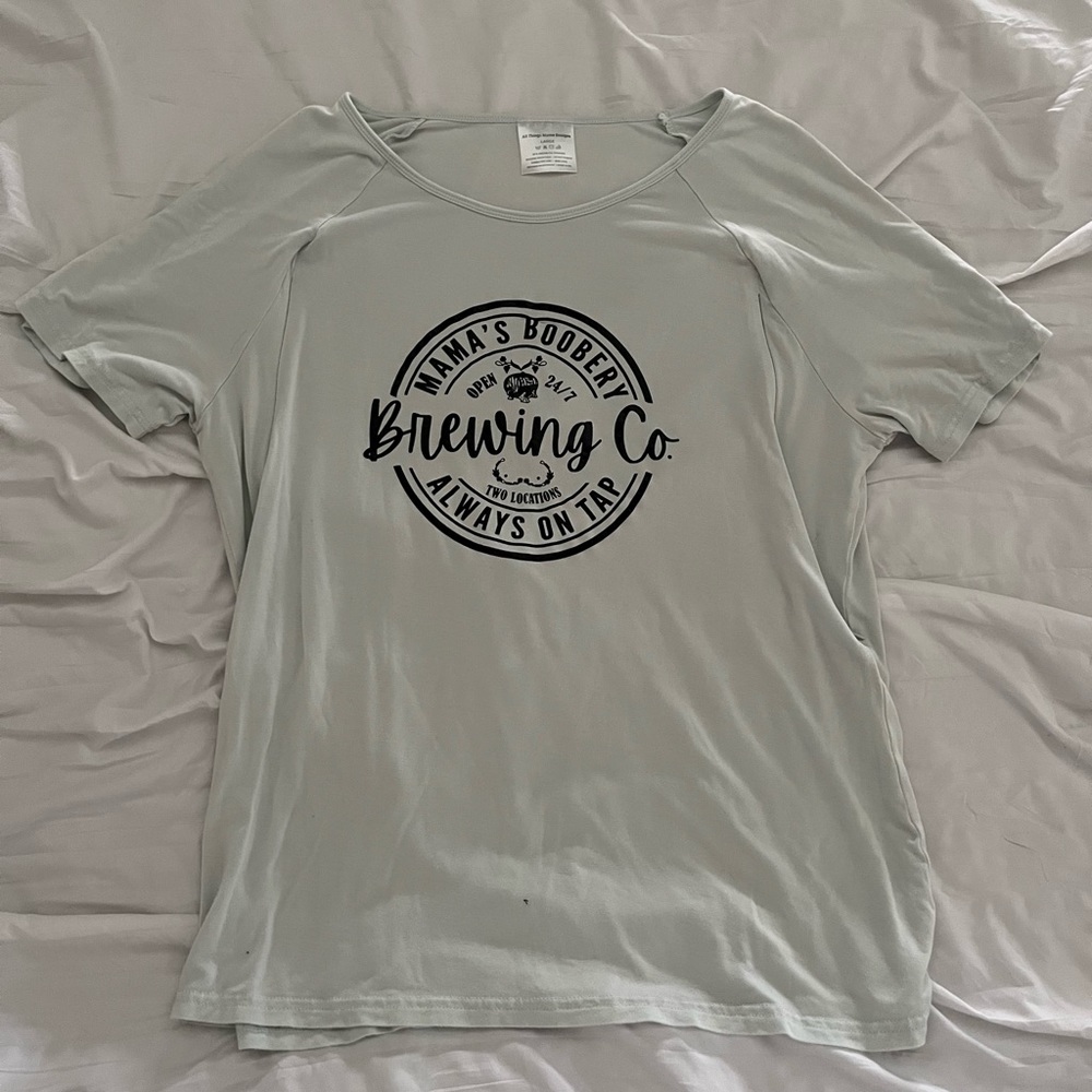 Rarely Used Size Large Breastfeeding Tshirt